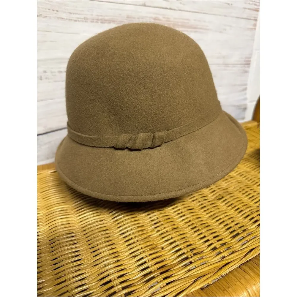 Wool Felt Cloche Hat Camel